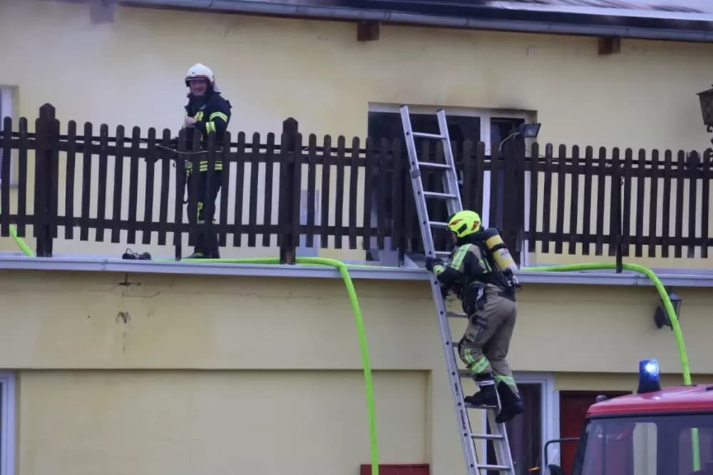 Vatrena stihija zahvatila dvoranu Gala u Grabarju