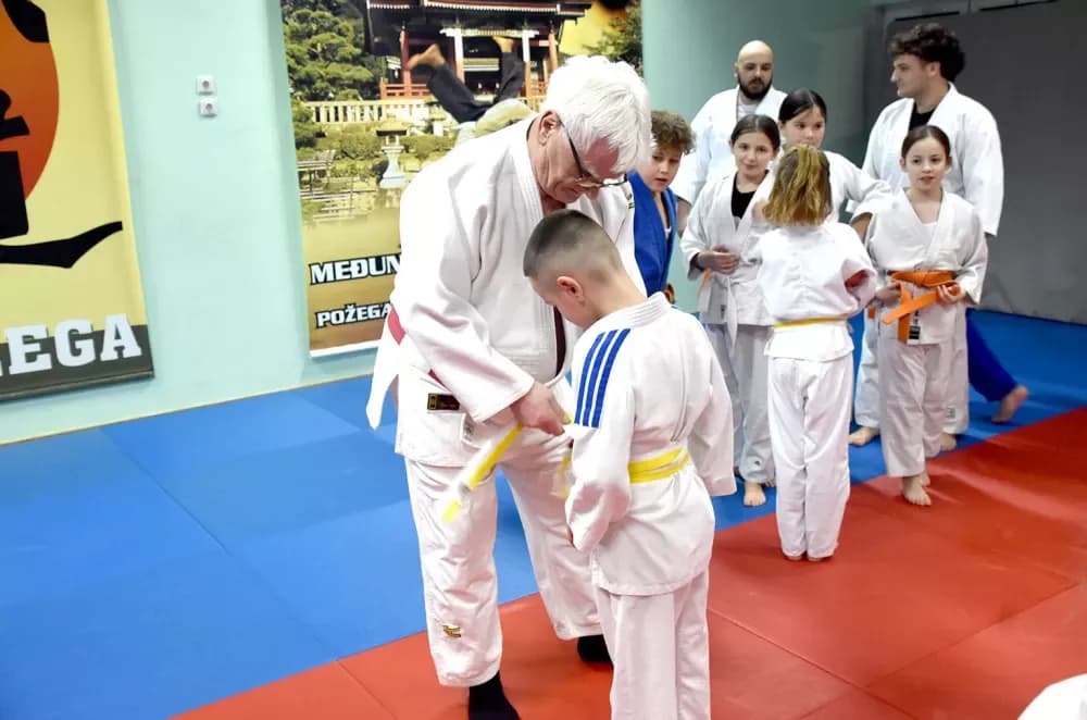 ŽIVOT POSVEĆEN TATAMIJU: Dane Milobara primio majstorski 6. DAN i crveno-bijeli pojas