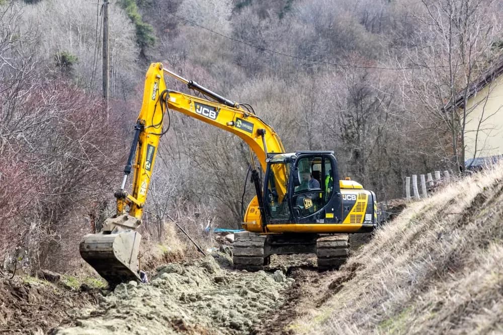 Grad Kutjevo potvrđuje predanost mještanima – završna faza vodovoda u Mitrovcu je u tijeku