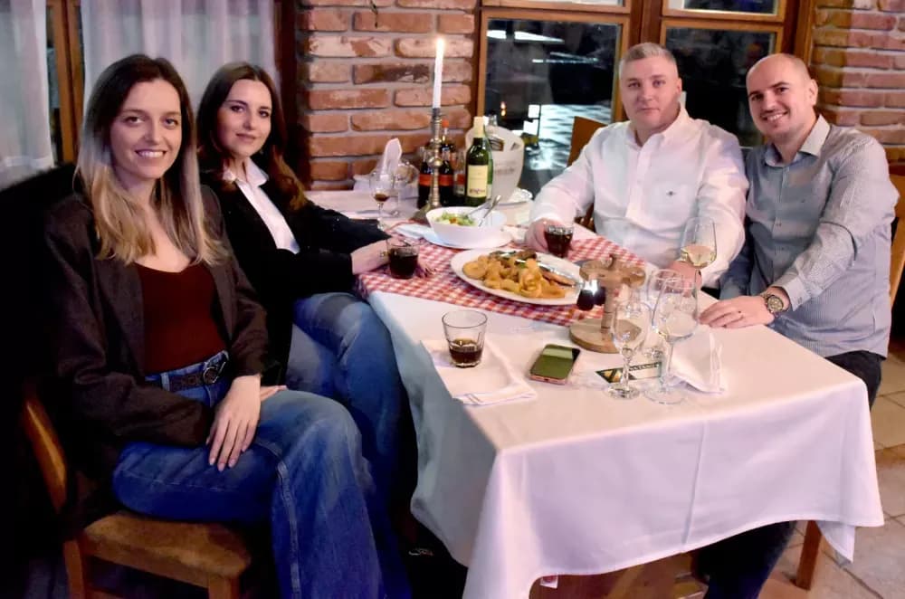 ZLATNI LUG: Sjetili se Halida njegovim pjesmama iz grla više pjevača