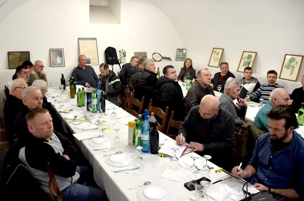 POŽEŠKI VINARI POLOŽILI RAČUNE: U PRVOM PLANU suvremeni laboratorij i pripreme za veliku 60. obljetnicu