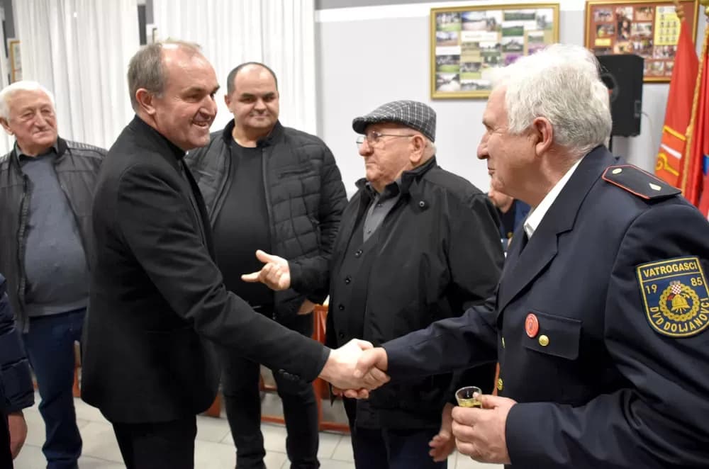 POVJERENJE STAROM VODSTVU: Ivan Kmetić i dalje na čelu DVD-a Alilovci