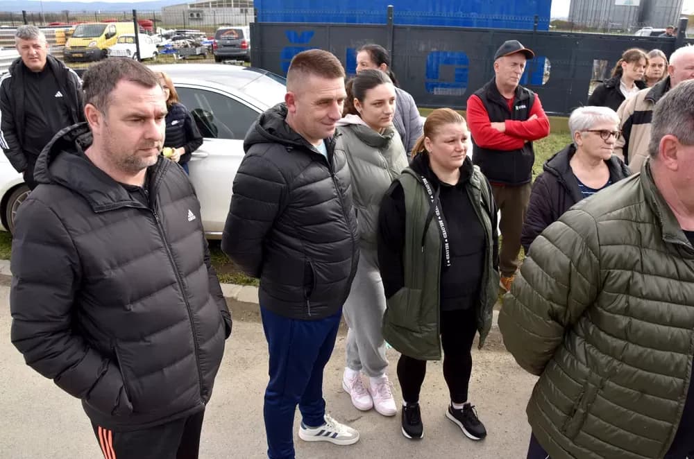 SMRAD JE U KUTJEVU PRELIO ČAŠU: Ogorčeni građani pred vratima bivšeg KTC-a traže hitno zatvaranje zagađivača!
