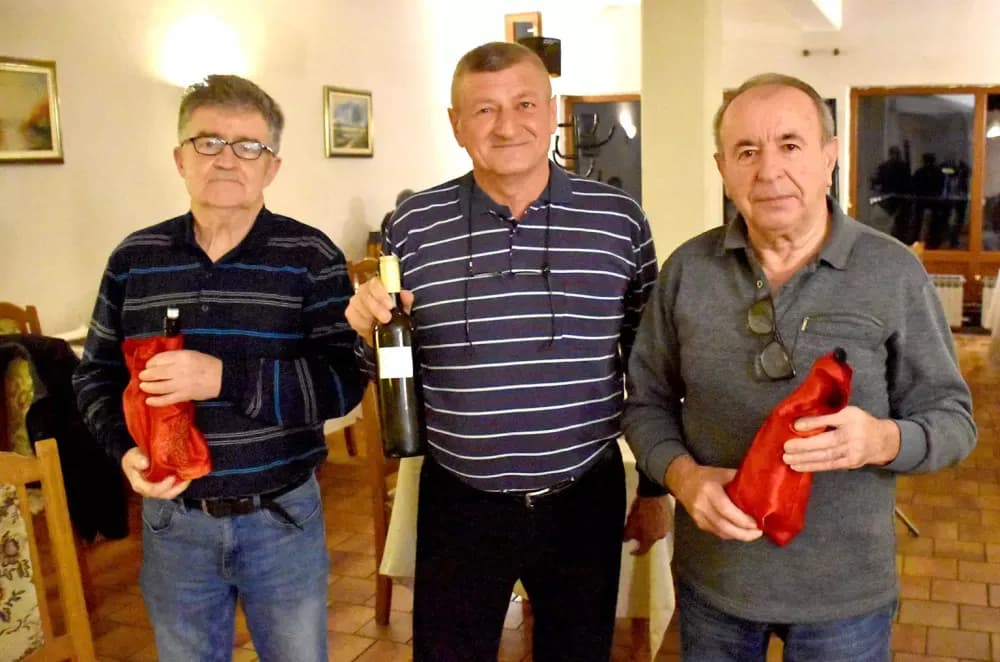 Vinska večer u Lukaču: Kaptolačka „Vino-Kap“ nastavlja podizati ljestvicu kvalitete