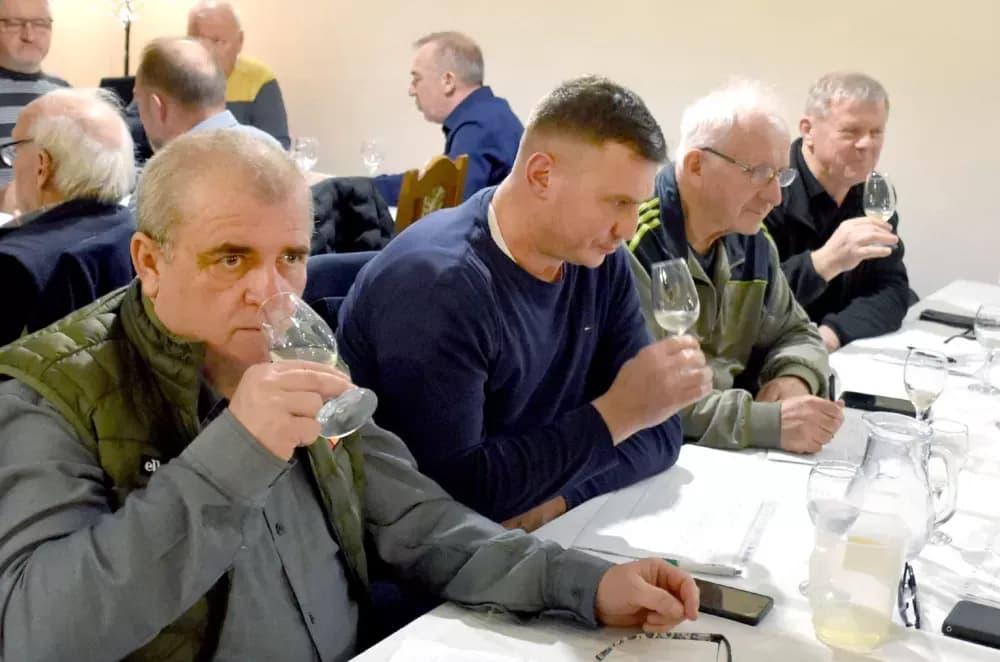 Vinska večer u Lukaču: Kaptolačka „Vino-Kap“ nastavlja podizati ljestvicu kvalitete