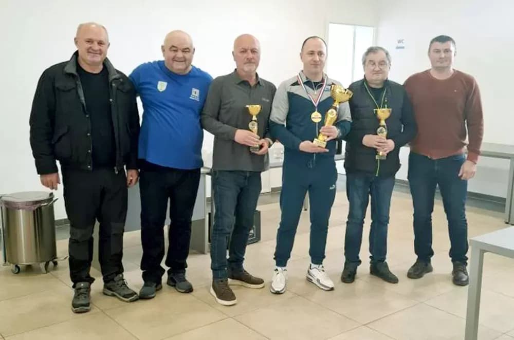 Brestovac ugostio 86 šahista iz tri države