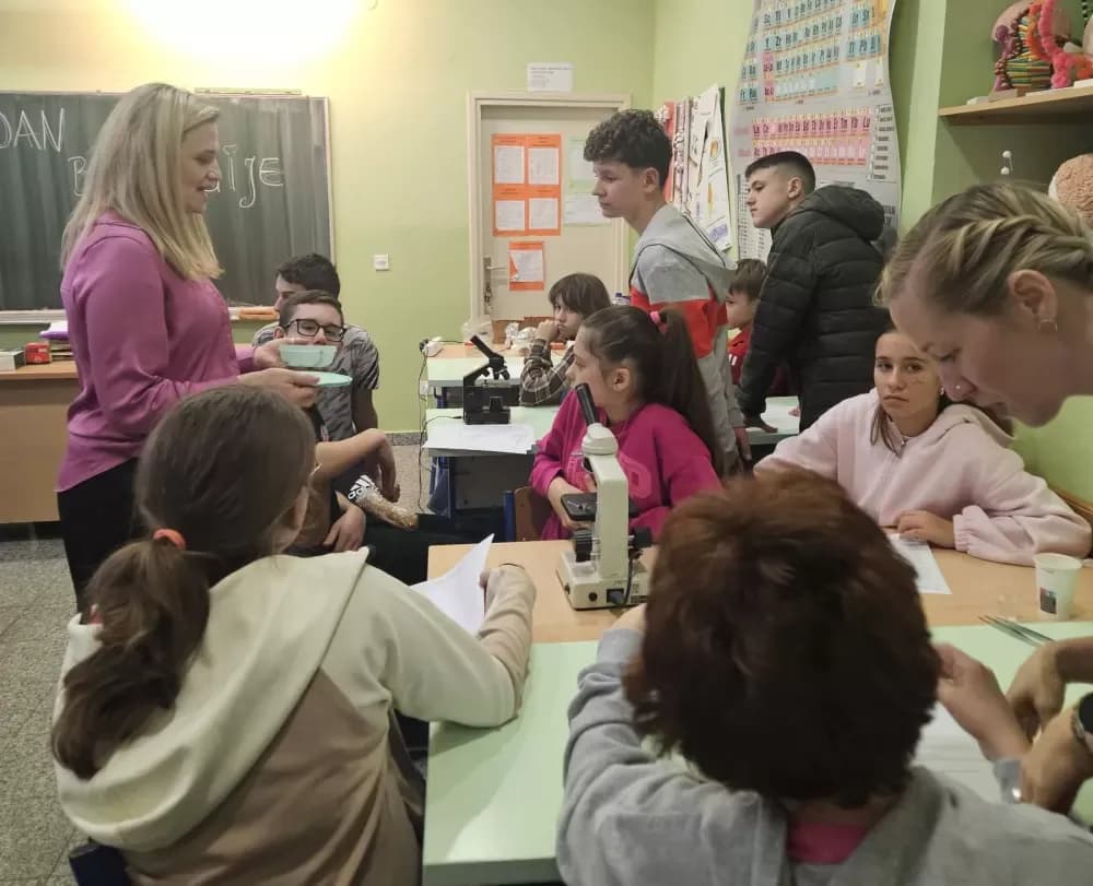 Dan biologije „Mali svijet velikih tajni“ u Osnovnoj školi Julija Kempfa