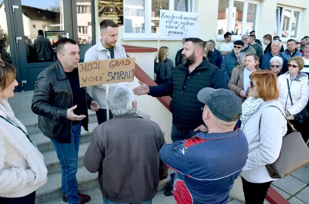 Kutjevčani uz svog gradonačelnika Budimira: ʼProblem idemo dalje rješavati pred Županiju i Ministarstvo”