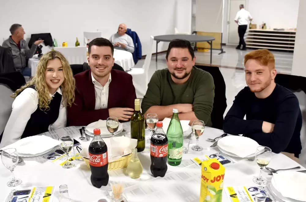 Na Tamburaškoj zabavi TS Šokci i Astal razveselili brojne posjetitelje