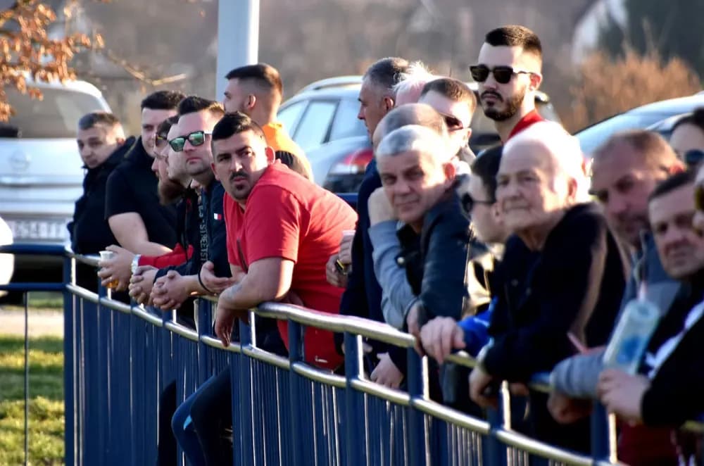POŽEGA UVJERLJIVA U MIHALJEVCIMA: Praznik nogometa uz zahvalu požeškom fotoreporteru