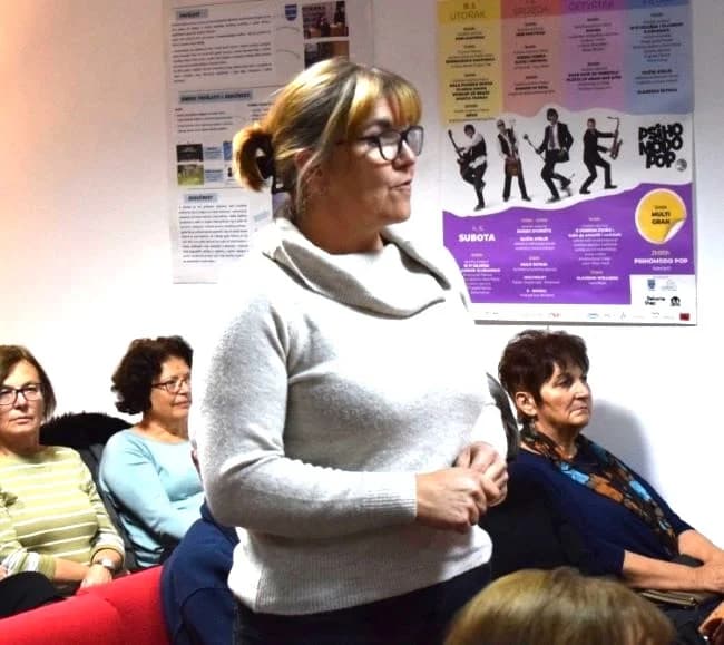 ŽUPANIJSKA UDRUGA „MATKO PEIĆ“: U Pakracu predstavili zbirku radova „Skitnje obojene ljubavlju“