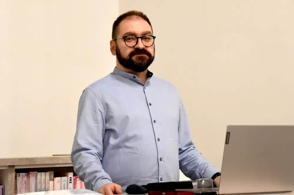Povijesno društvo Požega organiziralo predavanje Ive Šubare o kineskoj mitologiji