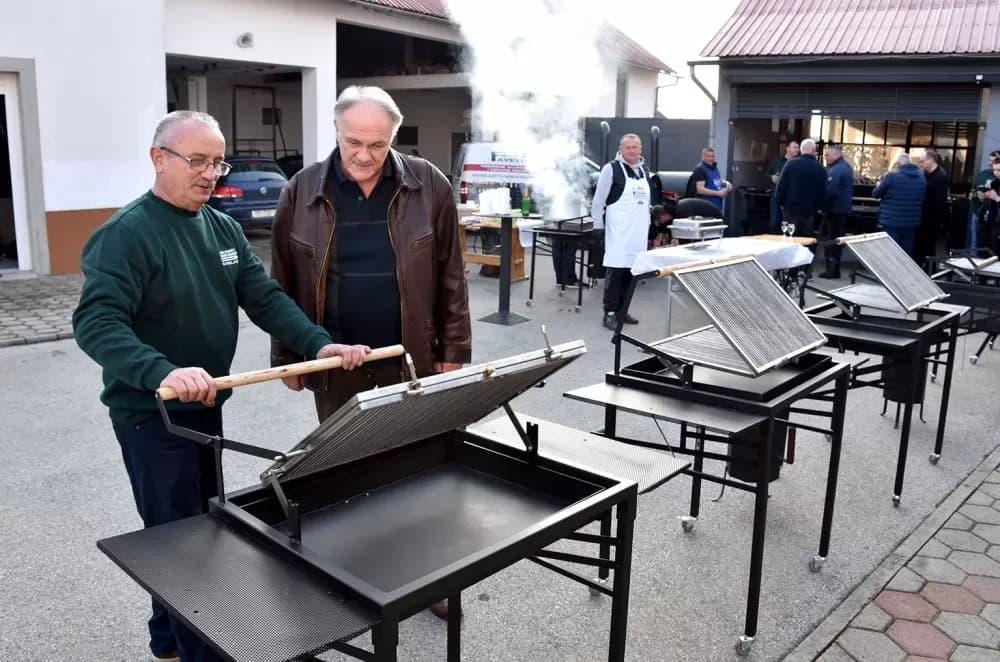 Alilovci postali središte gurmanske inovacije: Drago Pavelić predstavio revoluciju u roštiljanju