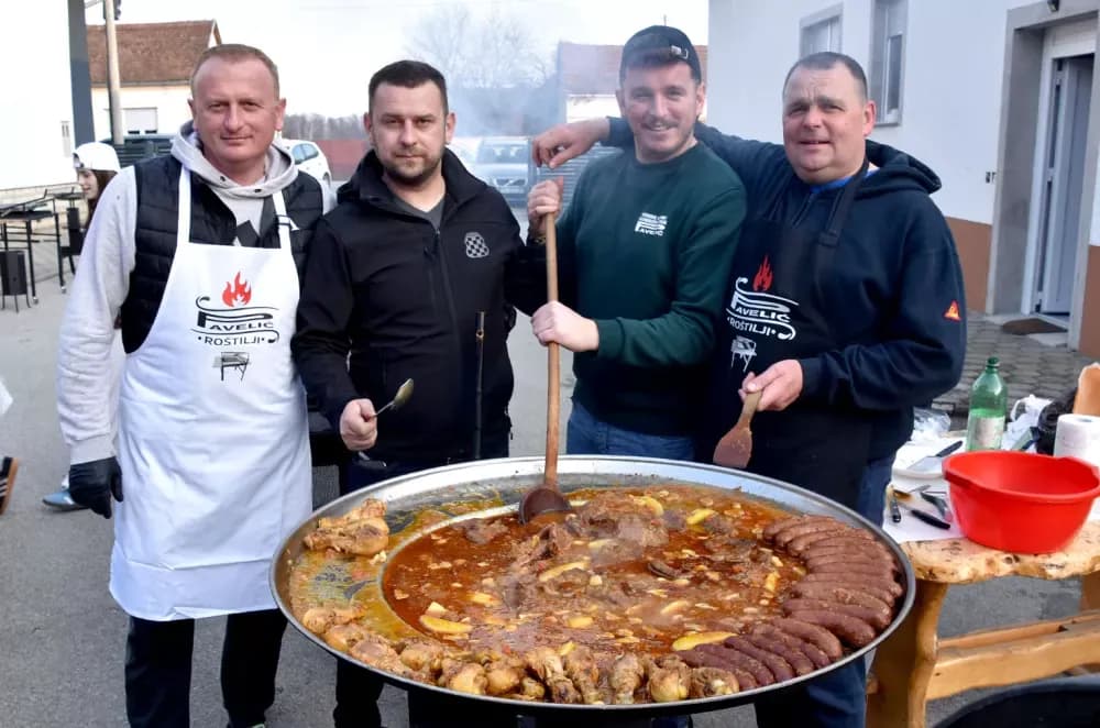 Alilovci postali središte gurmanske inovacije: Drago Pavelić predstavio revoluciju u roštiljanju