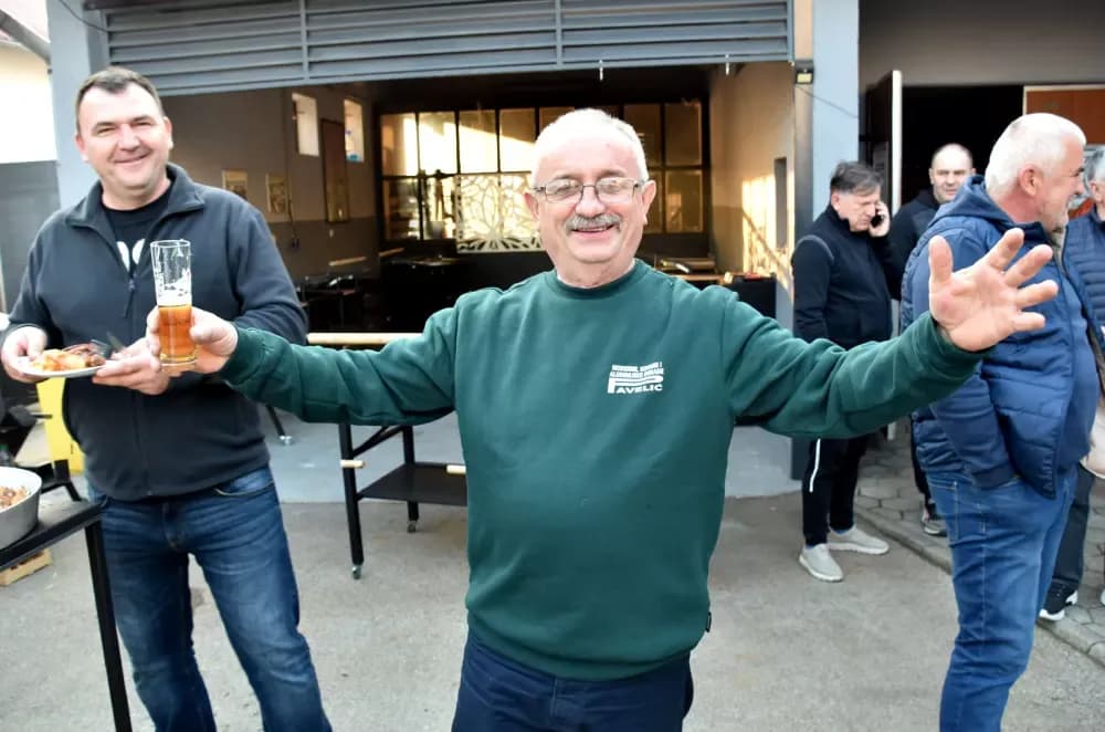 Alilovci postali središte gurmanske inovacije: Drago Pavelić predstavio revoluciju u roštiljanju