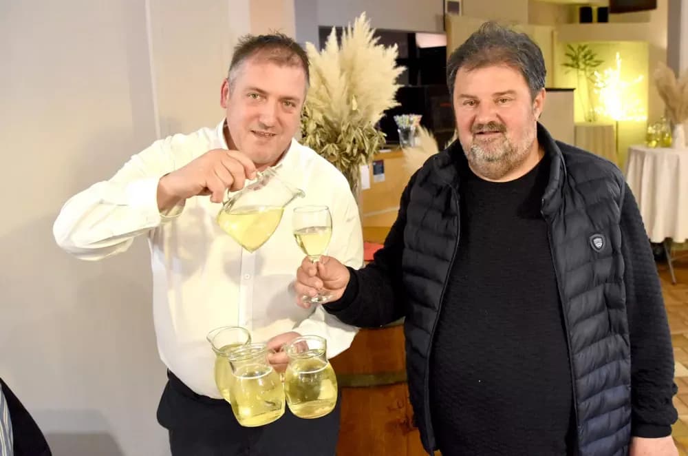 Kaptolački ʼVino-Kapʼ postao međunarodna udruga: Zlatne graševine u finalu ocjenjivanja