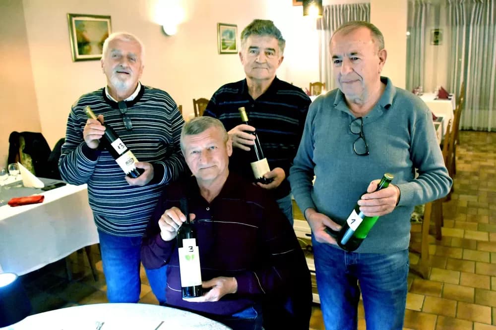 Kaptolački ʼVino-Kapʼ postao međunarodna udruga: Zlatne graševine u finalu ocjenjivanja