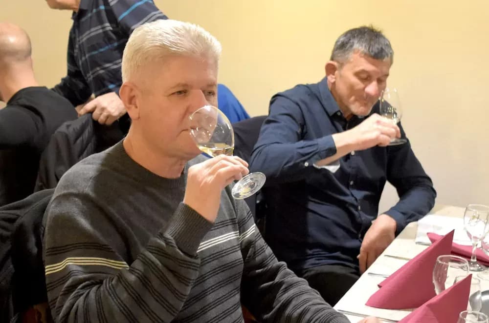 Kaptolački ʼVino-Kapʼ postao međunarodna udruga: Zlatne graševine u finalu ocjenjivanja