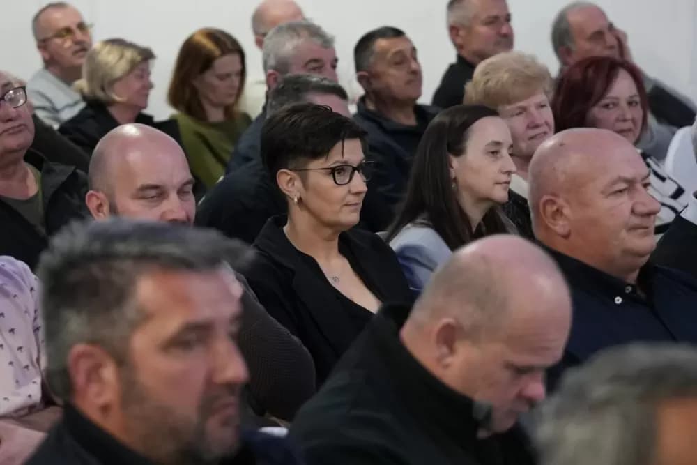 „Plenković na 36. obljetnici HDZ-a u Požegi: ‘Antonija Jozić i HDZ donose pobjede i projekte!’“