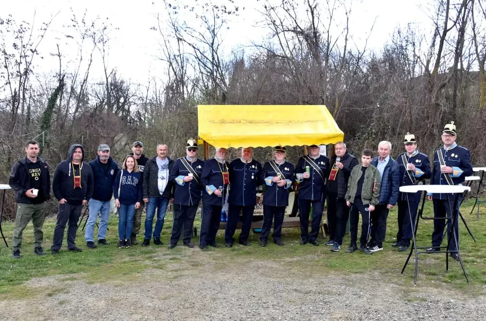 Grgurevo na Sokolovcu: Program započeo ledom, nastavio se uz priče o „Musoliniju”