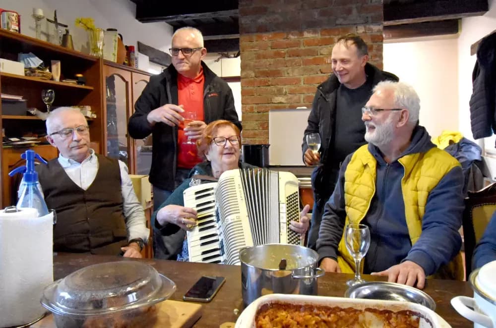 Požeška obitelj Fumić okupila prijatelje na tradicionalnom Grgurevu