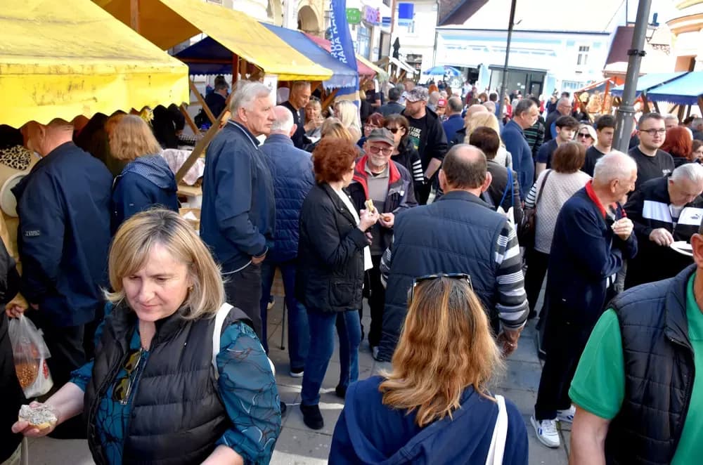 Mirisi mora i slavonskih polja ispunili Lermanovu ulicu