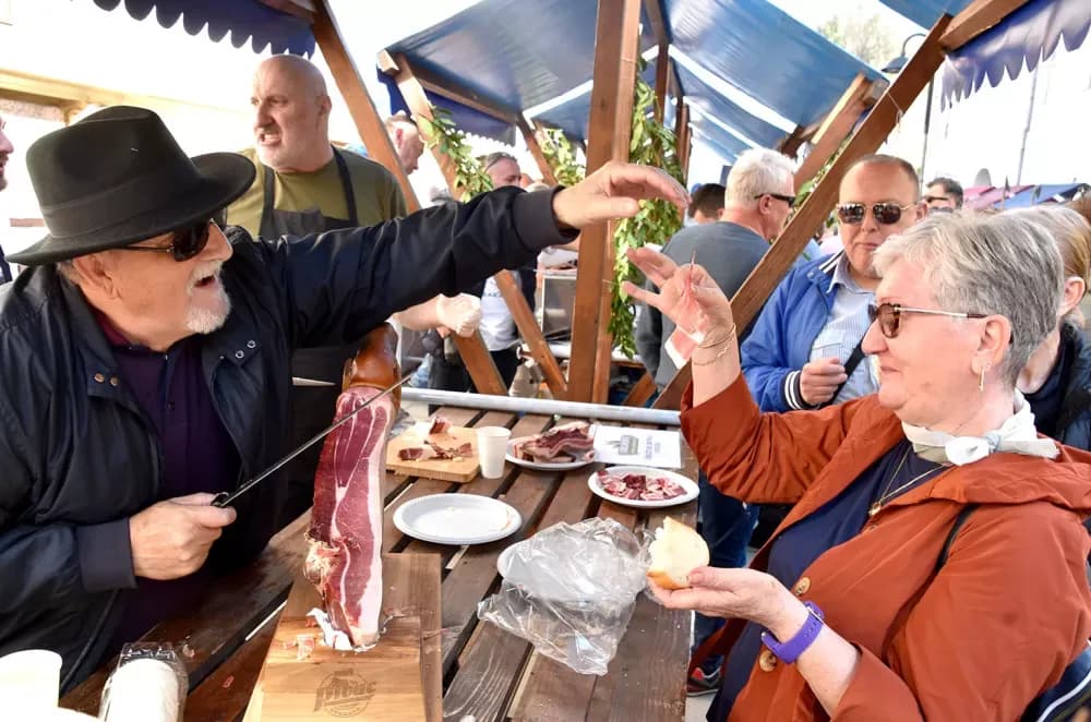 Mirisi mora i slavonskih polja ispunili Lermanovu ulicu
