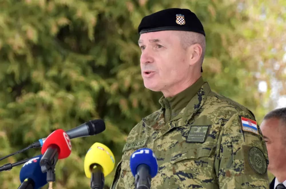 Gromovi nad Požegom: Prvi naraštaj ročnika prisegnuo uz prelet Rafala