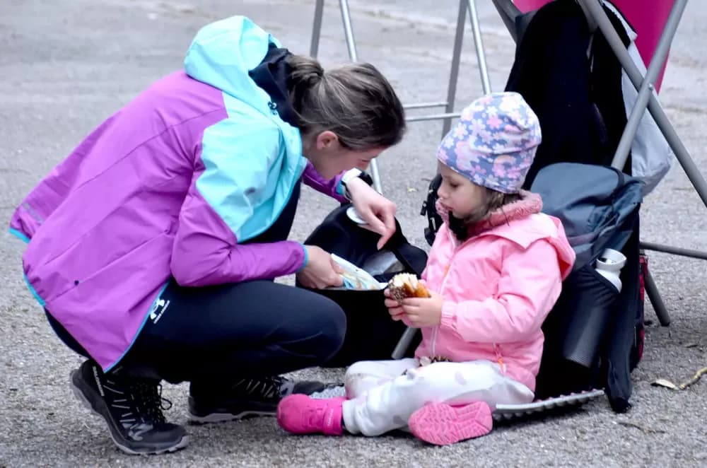 Planinarska rapsodija u Velikoj: Više od 250 planinara otvorilo „Papučke jaglace“