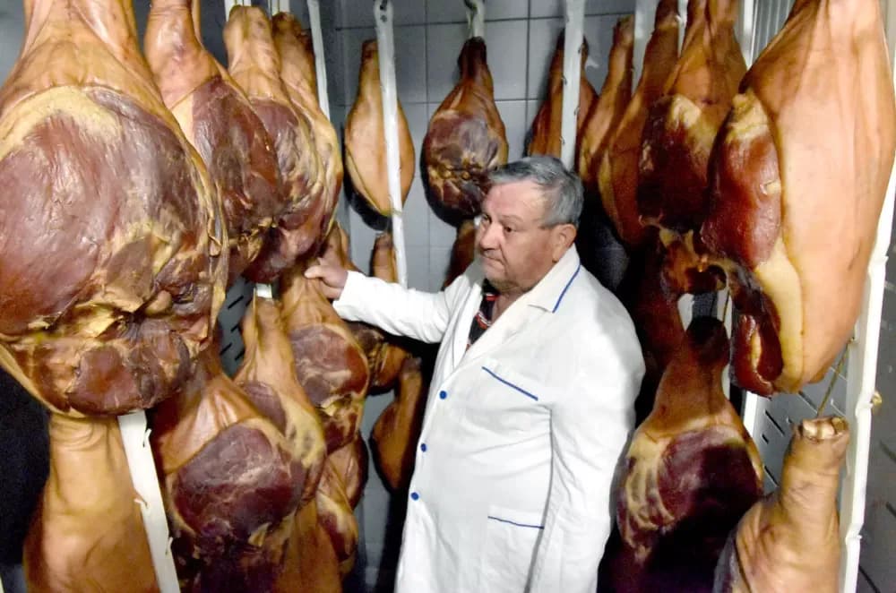 USKRŠNJA GROZNICA U BJELIŠEVCU: Sve šunke OPG-a Hruška već rasprodane