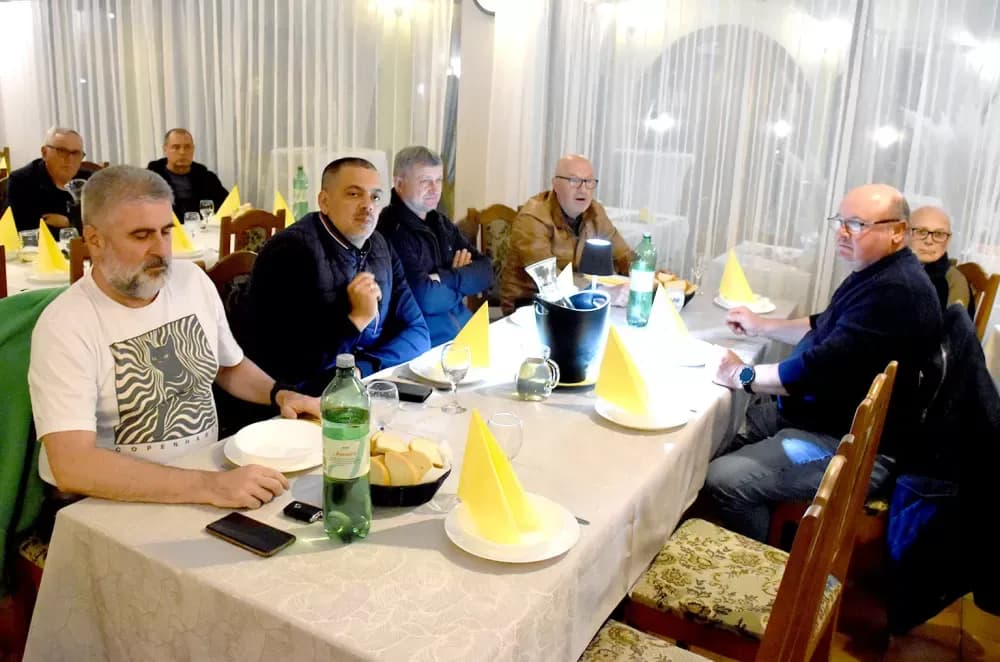 KAPTOLAČKI VINARI USPJEŠNO ZAVRŠILI ZIMSKU ŠKOLU: Kroz čašu prošlo 68 uzoraka, slijedi put u BiH