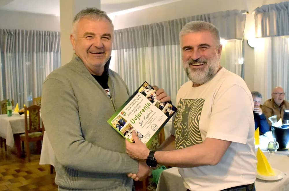 KAPTOLAČKI VINARI USPJEŠNO ZAVRŠILI ZIMSKU ŠKOLU: Kroz čašu prošlo 68 uzoraka, slijedi put u BiH