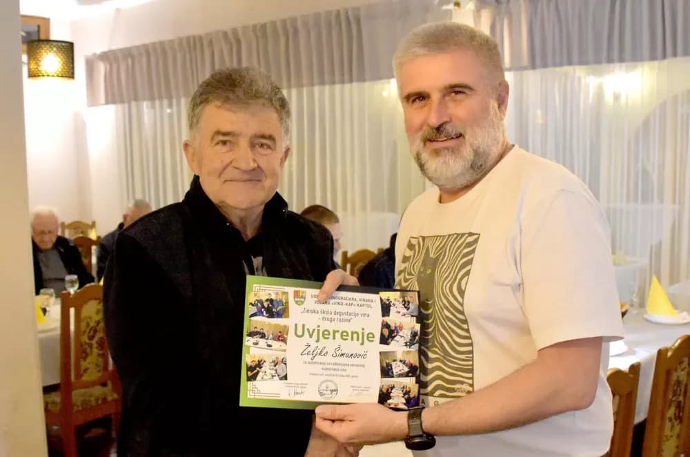 KAPTOLAČKI VINARI USPJEŠNO ZAVRŠILI ZIMSKU ŠKOLU: Kroz čašu prošlo 68 uzoraka, slijedi put u BiH