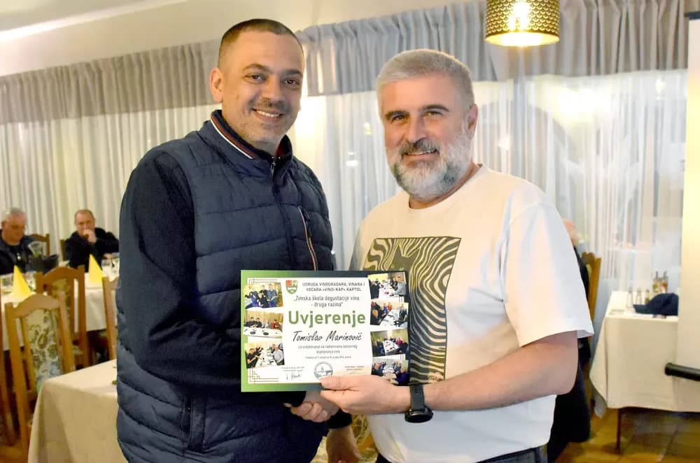 KAPTOLAČKI VINARI USPJEŠNO ZAVRŠILI ZIMSKU ŠKOLU: Kroz čašu prošlo 68 uzoraka, slijedi put u BiH