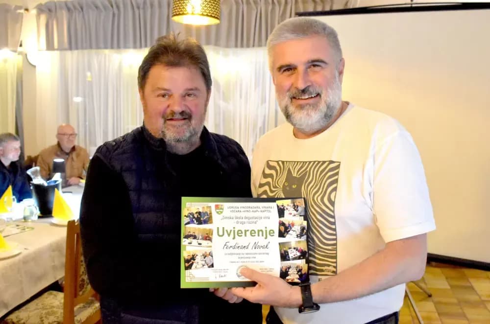 KAPTOLAČKI VINARI USPJEŠNO ZAVRŠILI ZIMSKU ŠKOLU: Kroz čašu prošlo 68 uzoraka, slijedi put u BiH