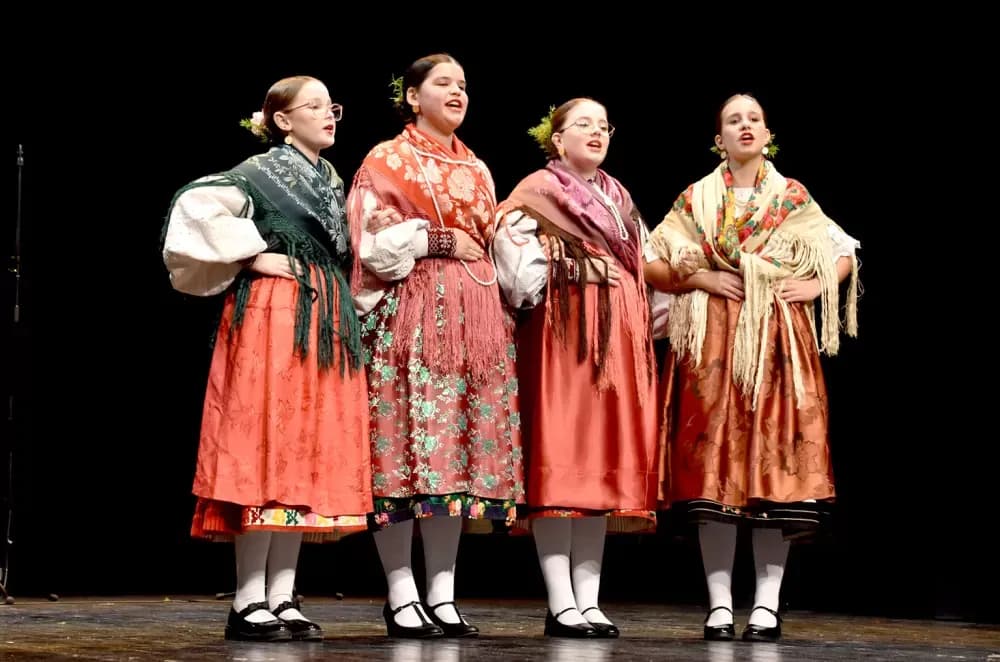 „Oj, Požego, u tebi je lipo“: Večer folklora i prijateljstva u požeškom kazalištu