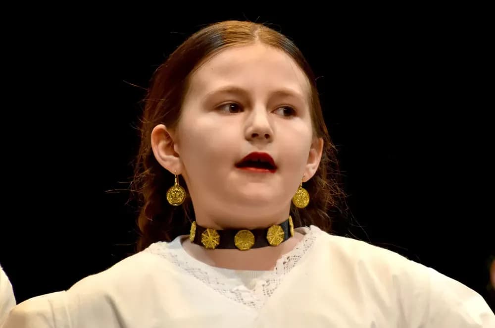 „Oj, Požego, u tebi je lipo“: Večer folklora i prijateljstva u požeškom kazalištu