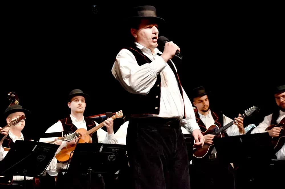 „Oj, Požego, u tebi je lipo“: Večer folklora i prijateljstva u požeškom kazalištu