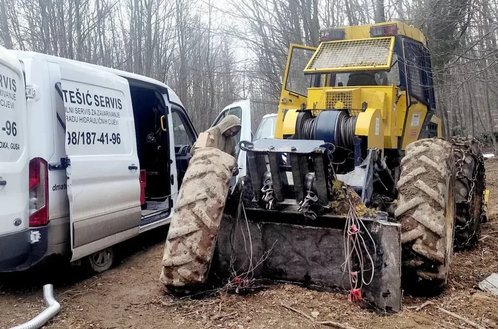POVRATAK IZ NJEMAČKE U RODNI KAPTOL: Dario Matešić otvorio mobilni servis koji „spašava“ gradilišta i šume