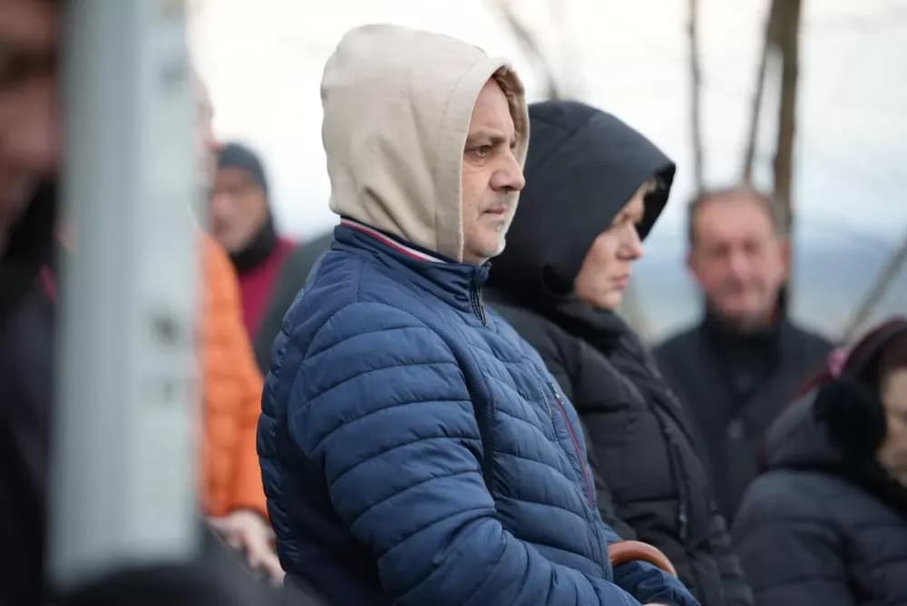 Križni put na požeškoj Kalvariji okupio brojne vjernike na Veliki petak