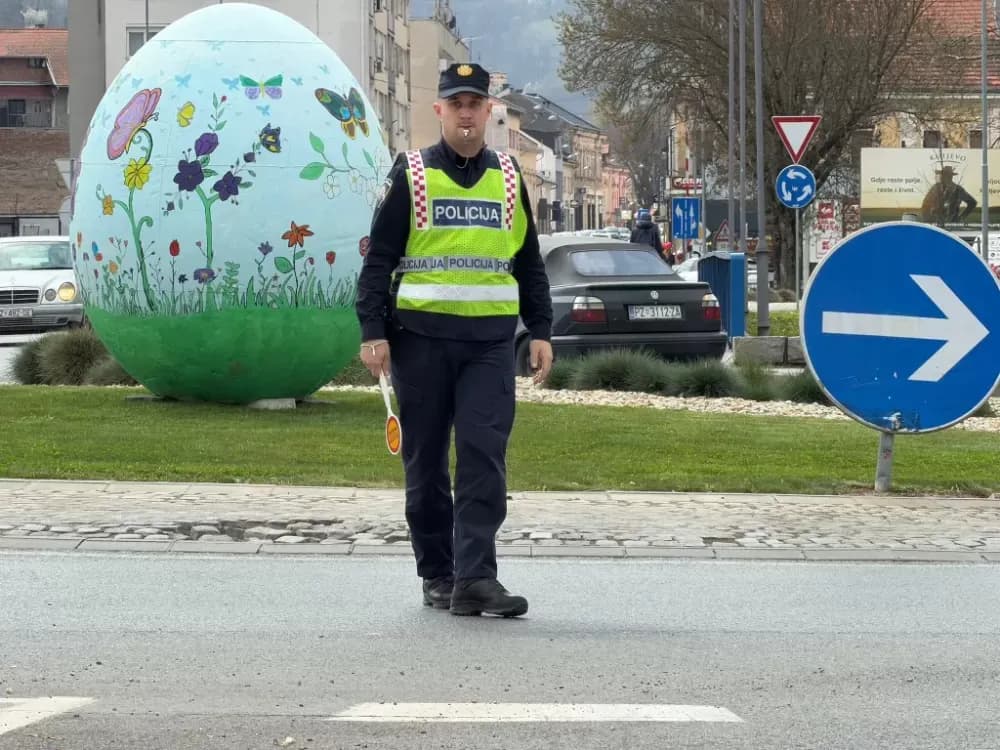 Požeška policija na visini zadatka: Gužve u Požegi pod kontrolom