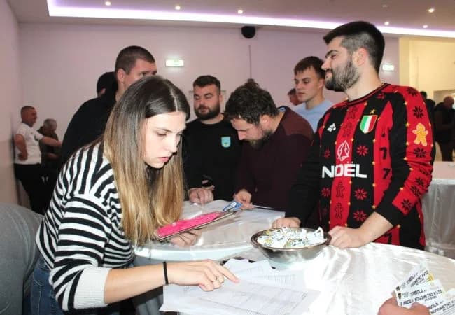VELIKI NOGOMETNI KVIZ U ZAGRAĐU: Pobjednik ekipa „Leeds United“ iz Osijeka