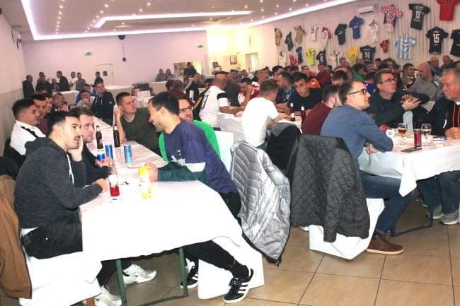VELIKI NOGOMETNI KVIZ U ZAGRAĐU: Pobjednik ekipa „Leeds United“ iz Osijeka