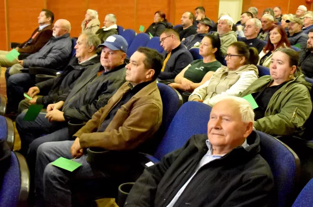 OSNOVANA UDRUGA „EKO KUTJEVO“: Školski primjer građanske inicijative uz prepunu dvoranu i zelene zastavice