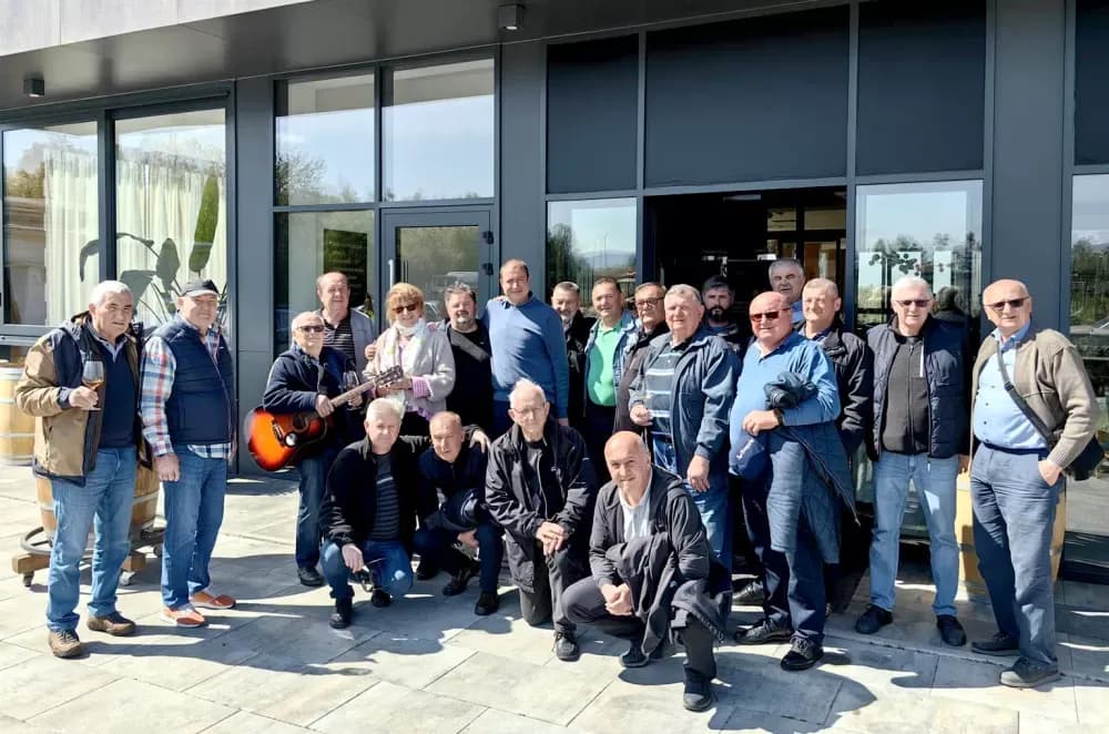 Vinski ambasadori u Bosanskoj Posavini: Članovi udruge „Vino-Kap“ posjetili vinarije Pajić i Babić