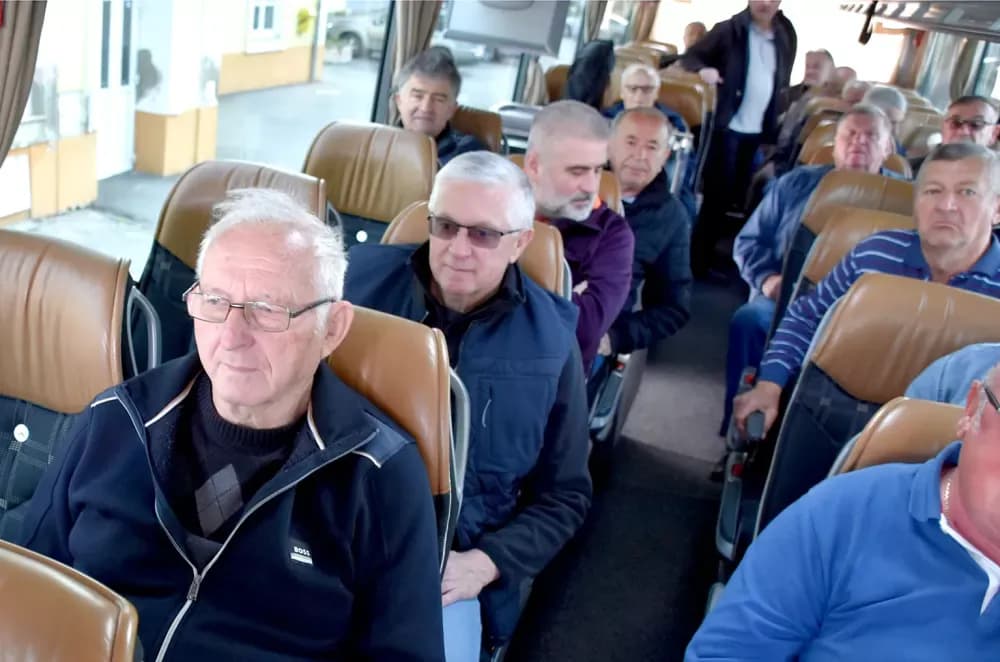 Vinski ambasadori u Bosanskoj Posavini: Članovi udruge „Vino-Kap“ posjetili vinarije Pajić i Babić