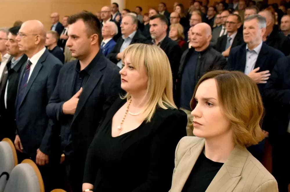 U svečanom ozračju i uz snažne poruke obilježen Dan Požeško-slavonske županije
