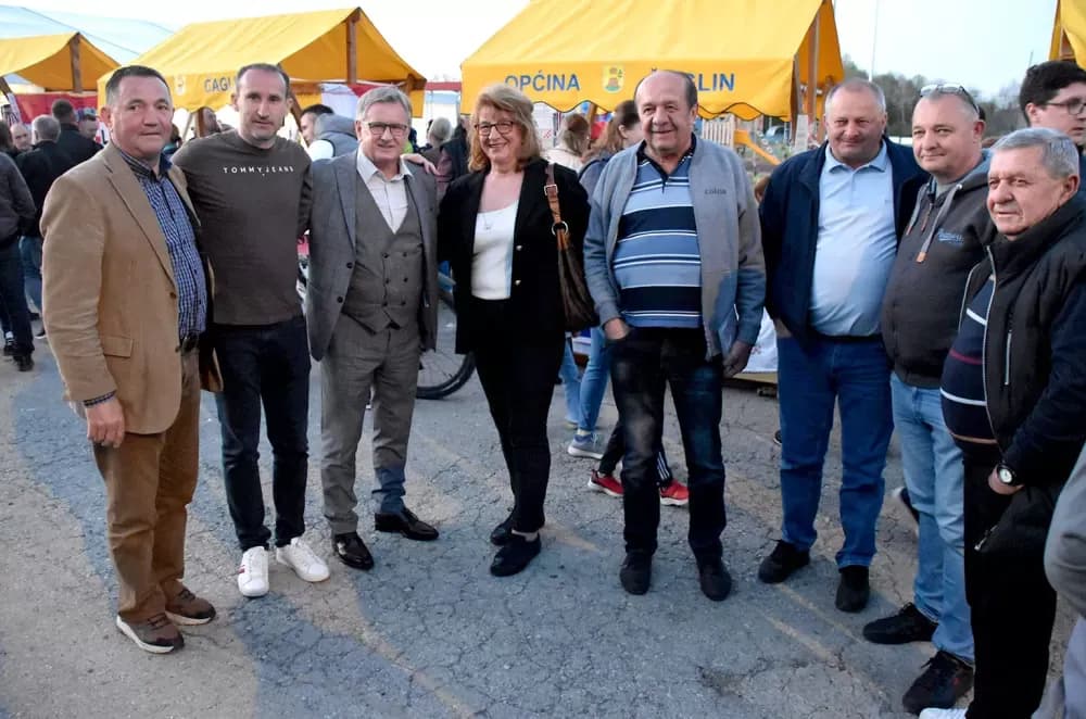 Velika proslava u Čaglinu: Uz lovački gulaš i pjesmu Štefa Jeršeka slavilo se do zore
