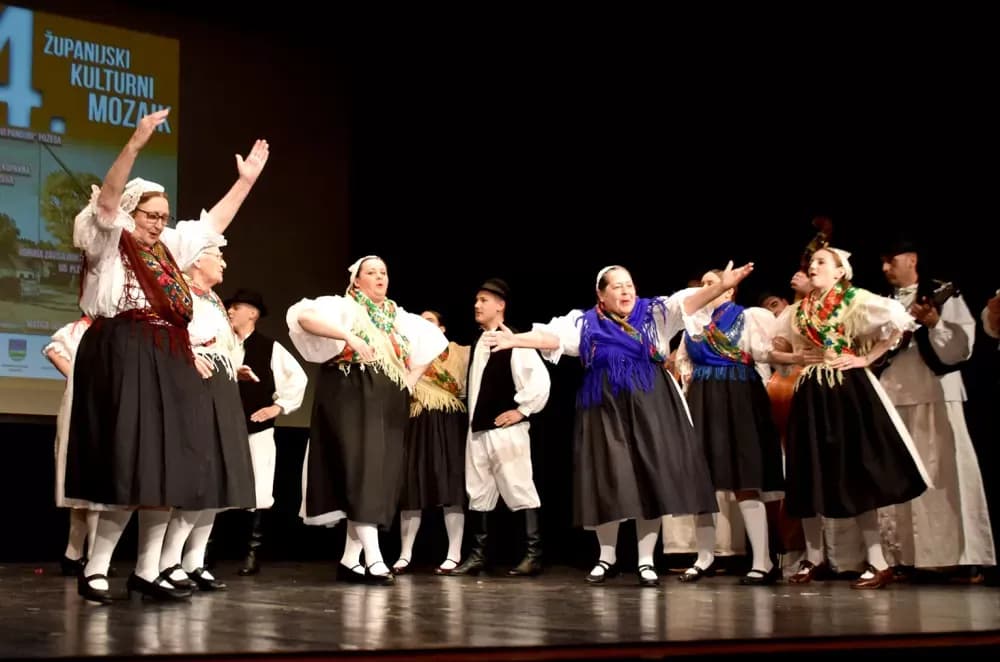 TRADICIJA U SRCU ŽUPANIJE: Održan 14. Županijski kulturni mozaik