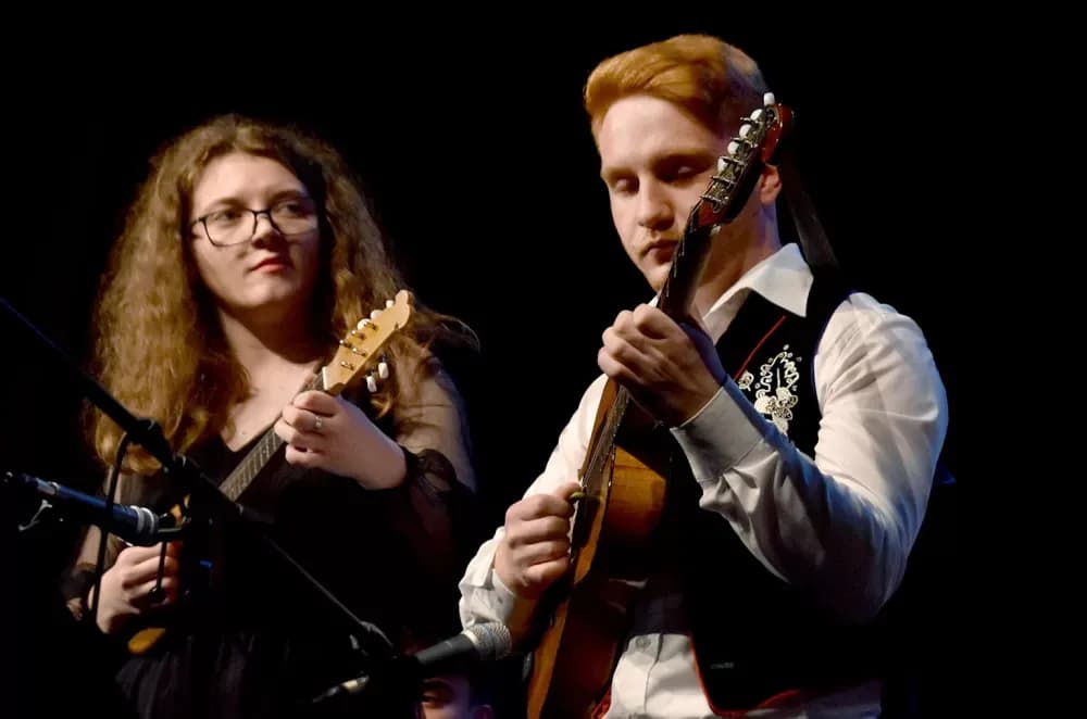 Glazbena čarolija u Požegi: Tamburaški spektakl Županijskog orkestra „Vallis Aurea“